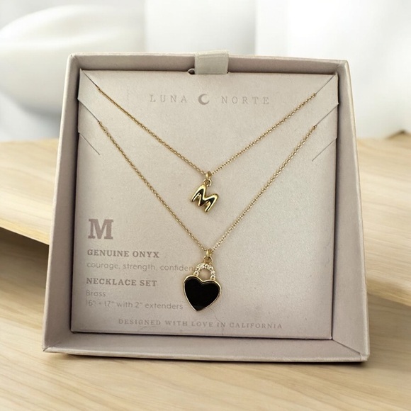 Luna Norte Elegant Gold M Initial and Black Onyx Heart Necklace Set NEW - Picture 8 of 9